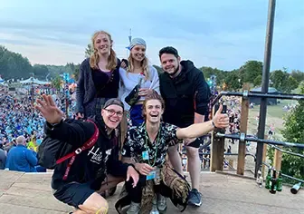 Fainins Beta-Lauch auf einem Festival in Hamburg